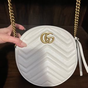 100% authentic Gucci shoulder bag